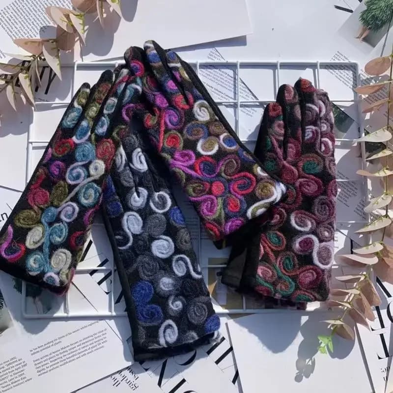 Winter Women Fashion Personality Woolen Flowers Embroidery Keep Warm Gloves Touch Screen Thickened Windproof Cycling Drive Soft