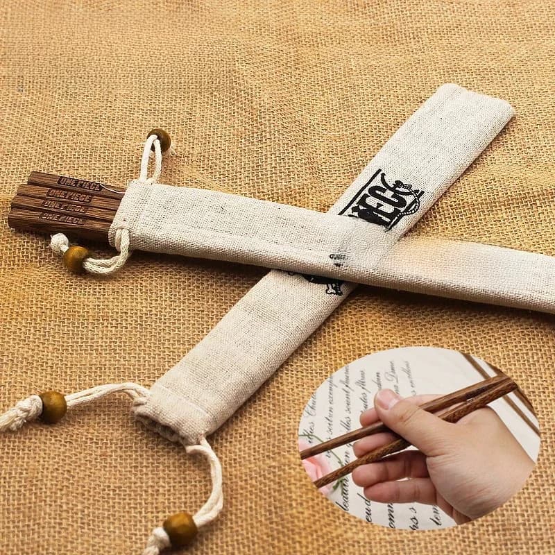2 Pair ONE PIECE Wooden Chopsticks Anime Non-slip Reusable Tableware Chopsticks Cartoon Lunch Sushi Kitchen Accessory Belt Bag