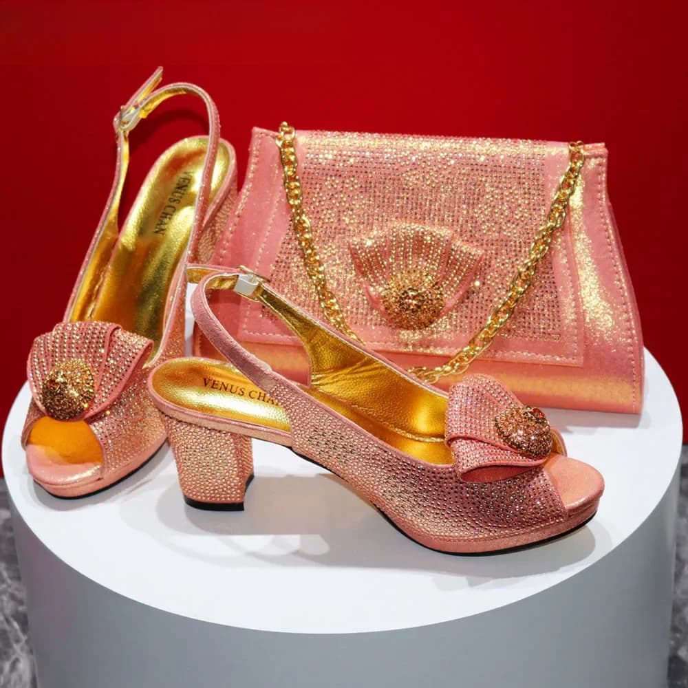 Mature Sweet Spot Good Arrival Peach Color Square Heels Peep Toe Shoes Matching Bag Set For Nigerian Women Wedding Party Pump