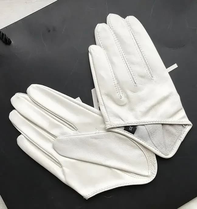 Women's natural sheepskin leather solid white color half palm gloves female genuine leather fashion short driving glove R1169