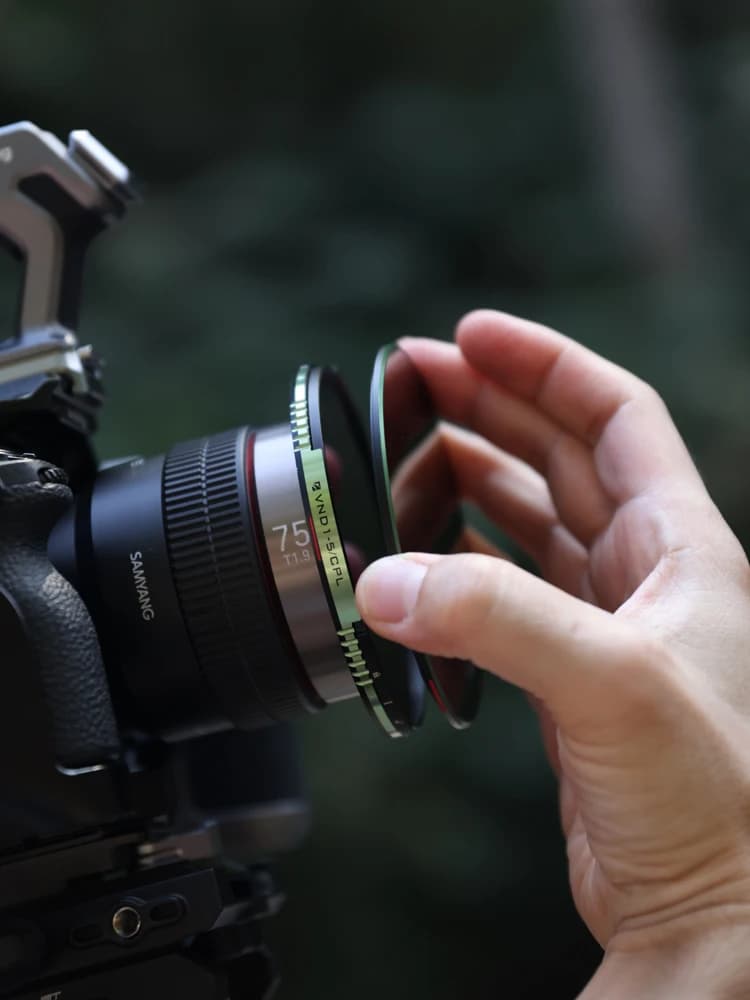 Freewell X Brandon Li Variable ND/CPL Filters Cine Pro Kit Using ND32 Filter with 1-10 Stops, Includes Glow Mist 1/4 Accessories
