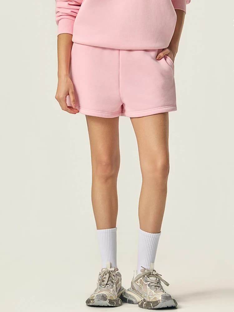 ZODF 2025 Winter Women 350gsm Mini Fleece Shorts Female Hot Sweet Girls Loose Sport Shorts Brand Streetwears HY0057