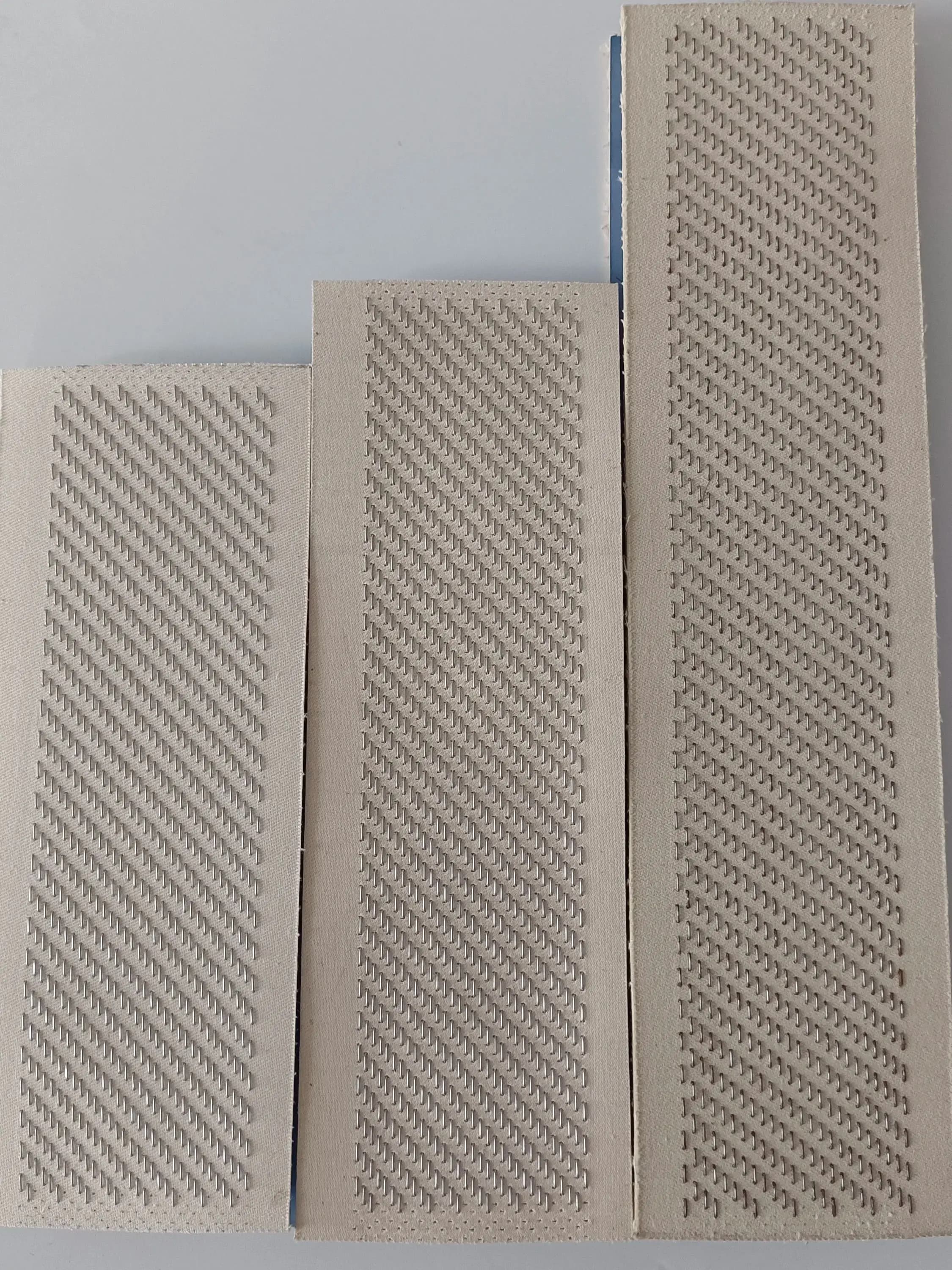 Hair Extension Skin Pad Holder Drawing Card Mat for Bulk Hair Extension Tools Non-Slip Salon Professional Hairdressing Accessory
