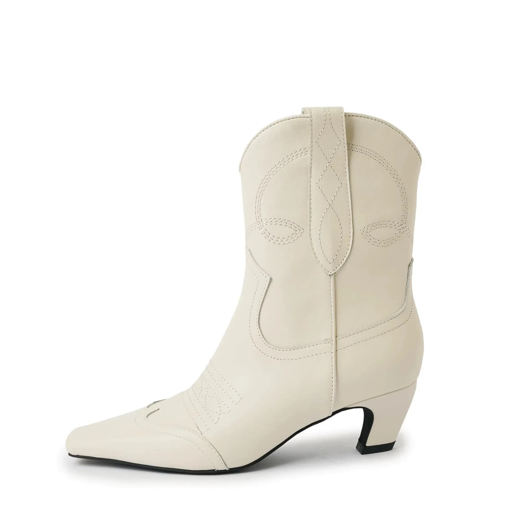 Arden Furtado 2025 National style embroidery Short boots Square-head Slip-on Middle heel Suede Modern boots Large size boots