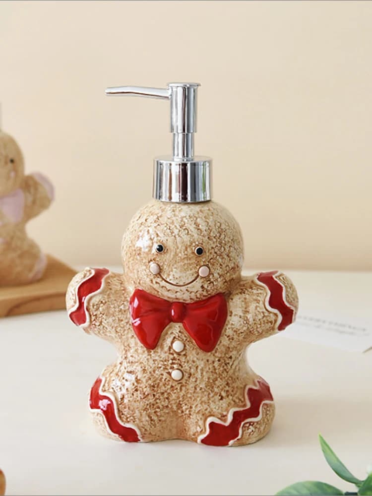 350ML Creative Bear Ceramic Lotion Bottle Christmas Gingerbread Man Decoration Toiletries Bathroom Soap Dispenser Storage Bottle