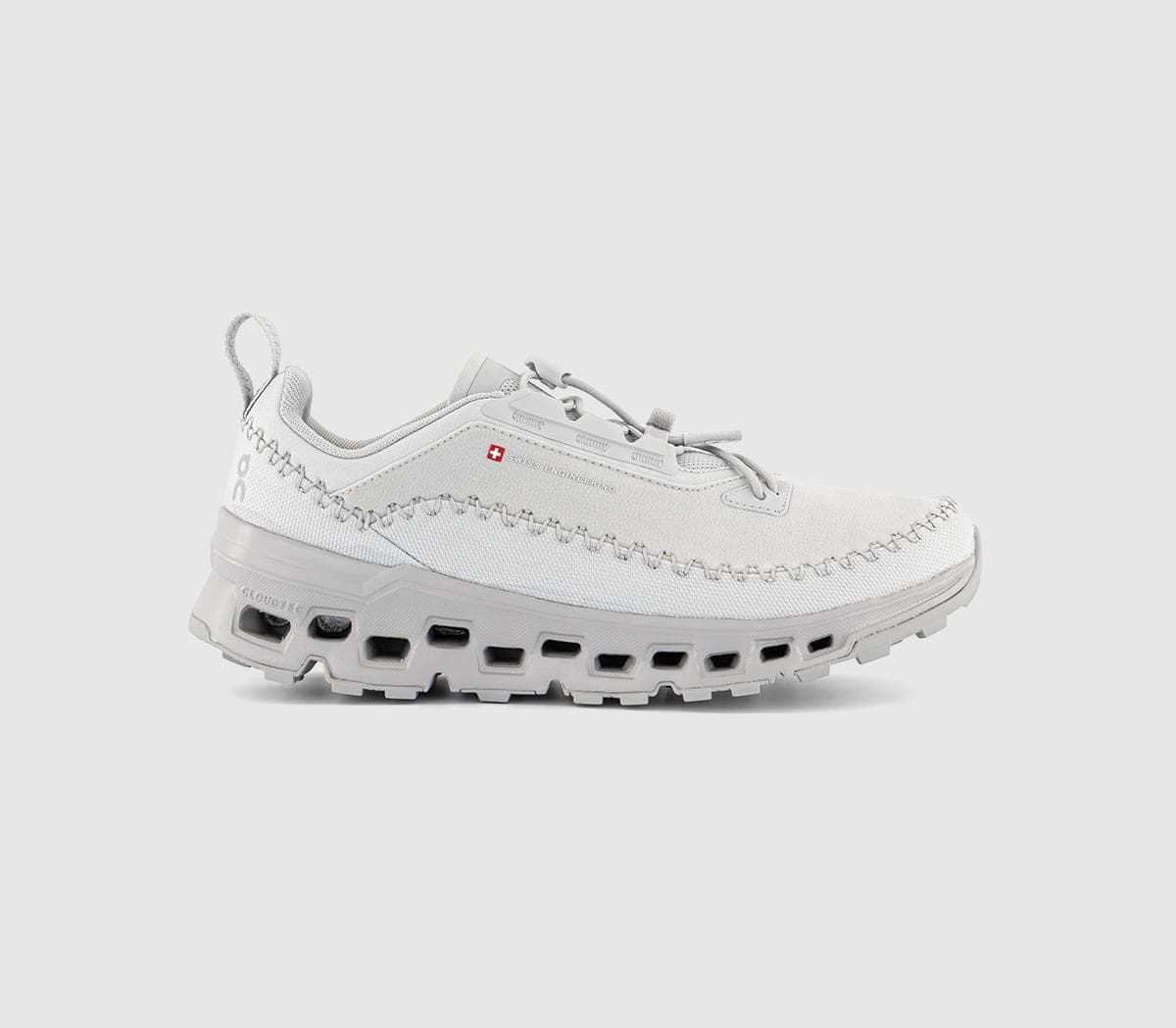 ON Womens Cloudaway 2 Trainers Glacier Glacier F In White, 6.5