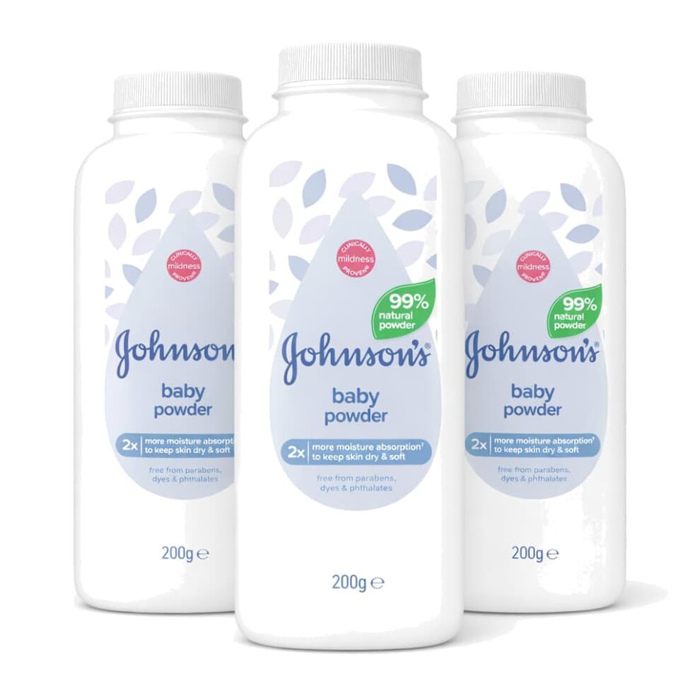 Johnson's Baby Powder, 200g (Pack of 3), 600g Total Multipack – Mild & Gentle Formula for Delicate Skin, Absorbs Moisture to Keep Skin Soft & Dry, C