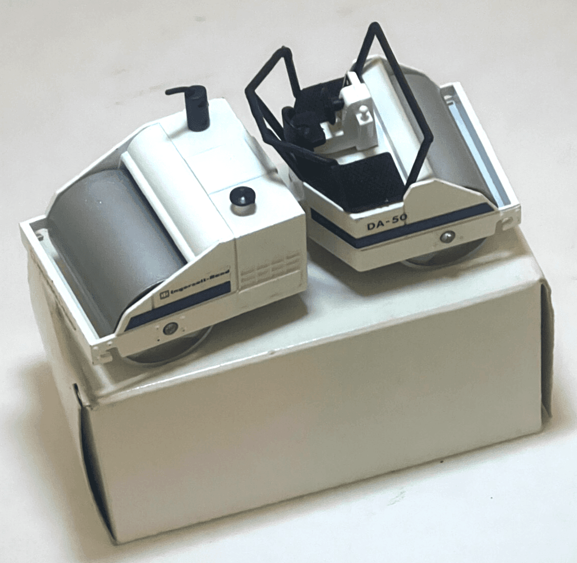 Ingersoll Rand DA-50 Roller Compactor 1:50 #203 Model LikeNew  ~ FREEPOST