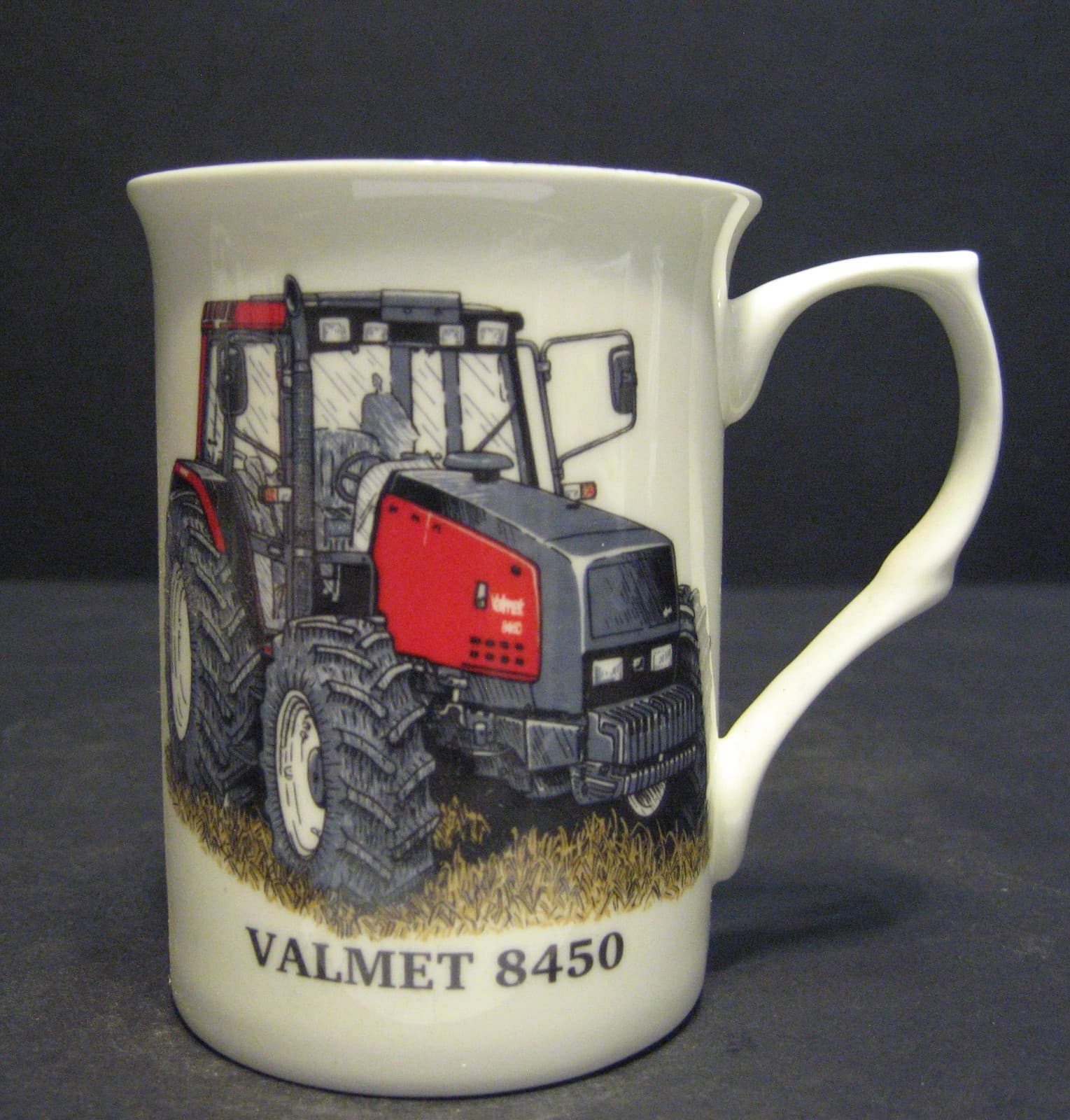 1 Mug VELMENT 8450 TRACTOR Fine Bone China Mug Cup Beaker