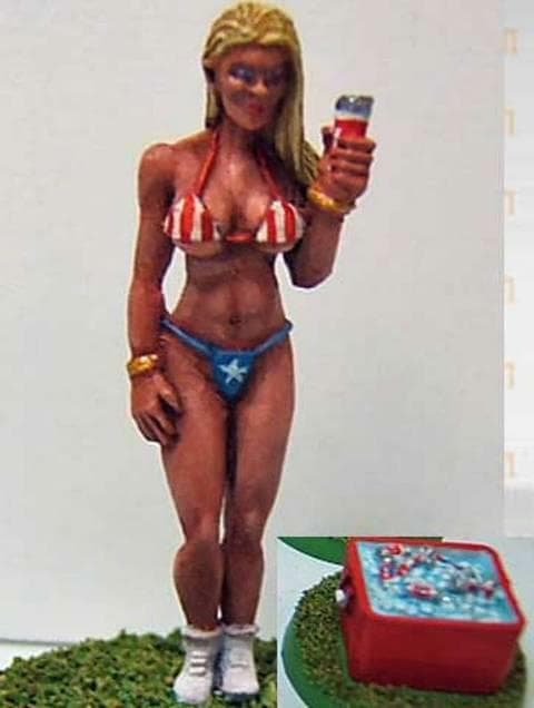 Impact Miniatures Lucy with Large Cooler