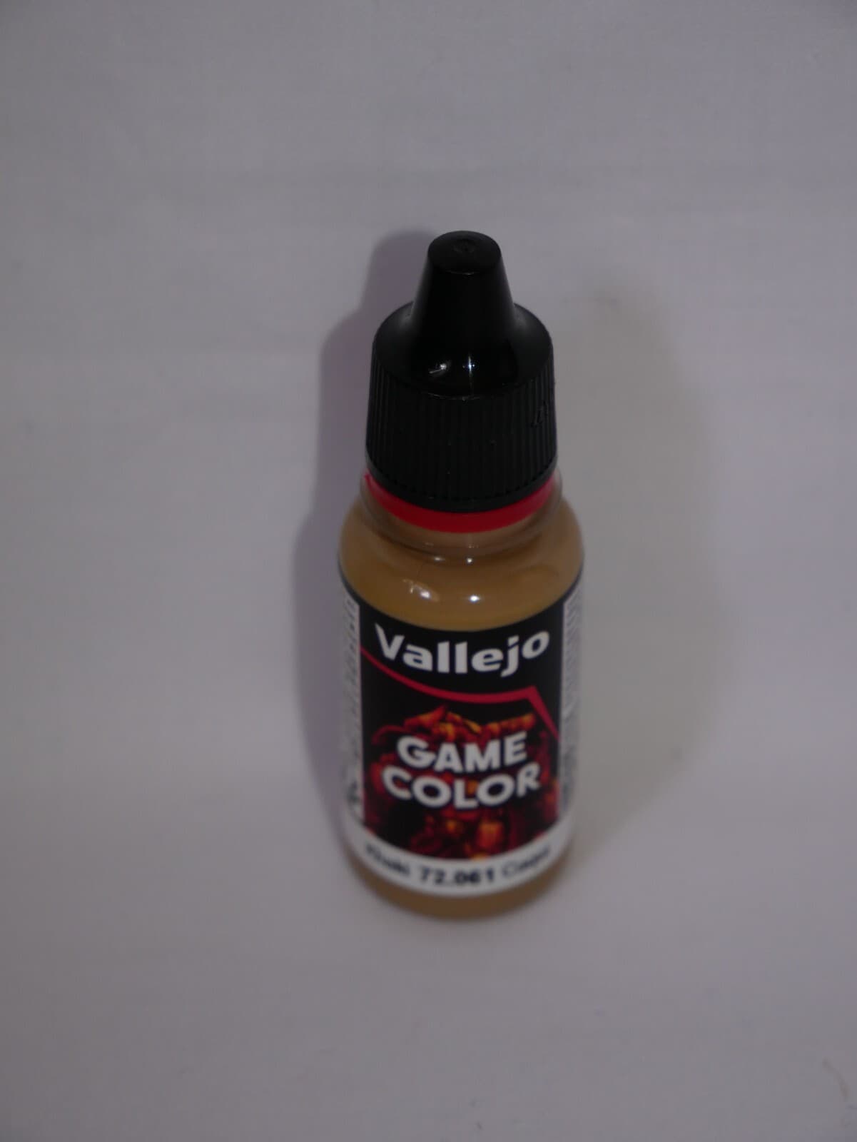 Vallejo Game Color Acrylic Range Khaki 18ml/0.6 fl oz Dropper Bottle - 72.061 view 2