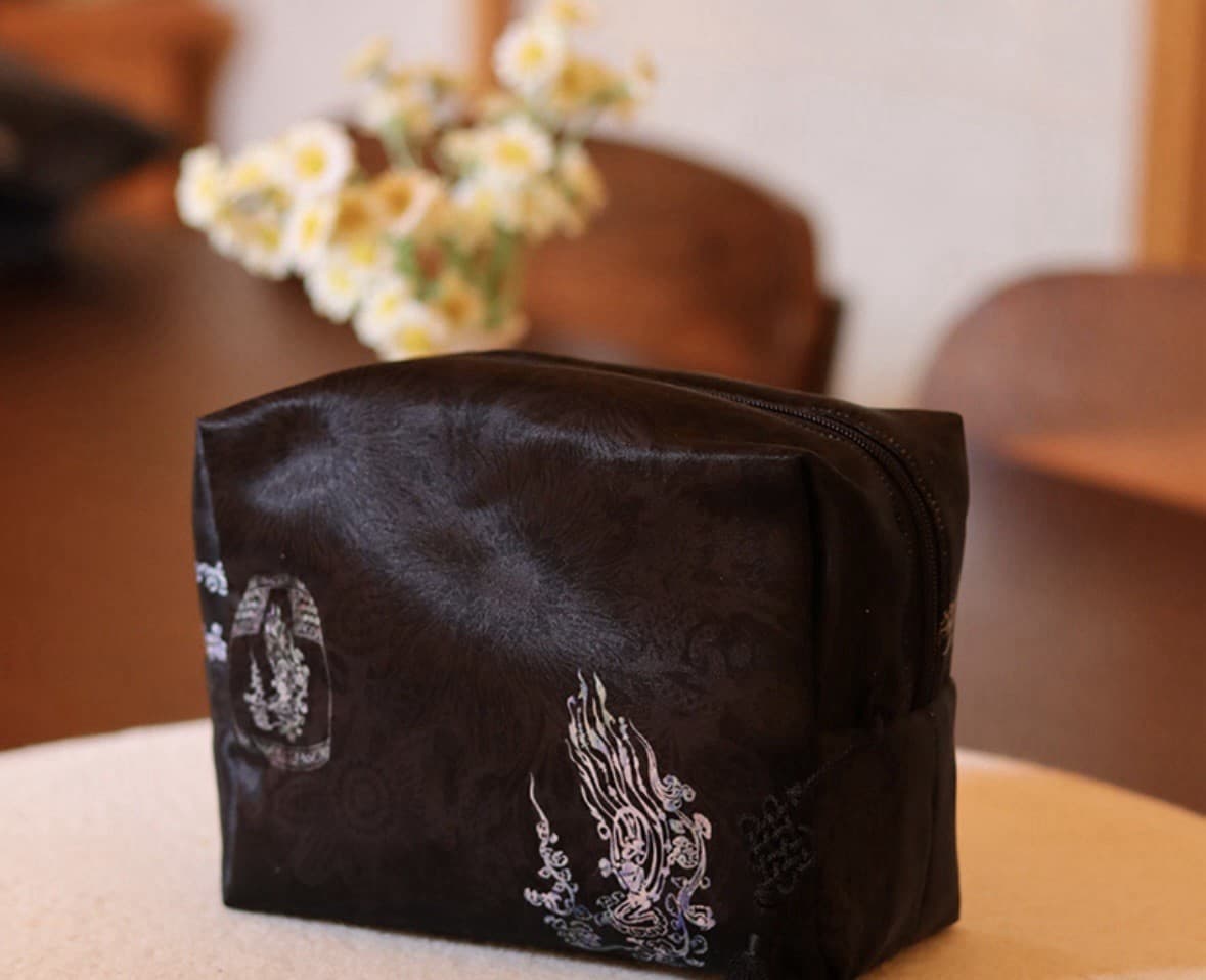 Bicheon Mother of Pearl Pouch Korean Traditional Art Arirang Edition