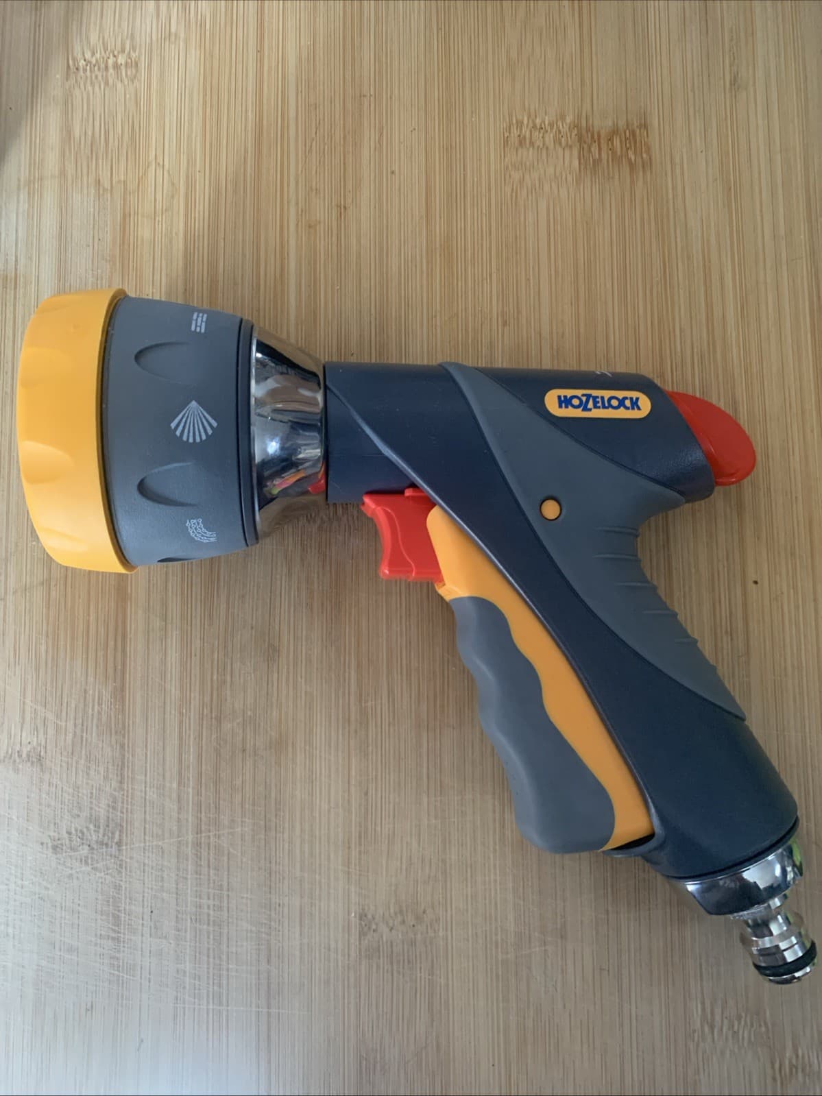 Hozelock 2694 Multi Spray Pro Gun Metal 7 Sprays! BRAND NEW