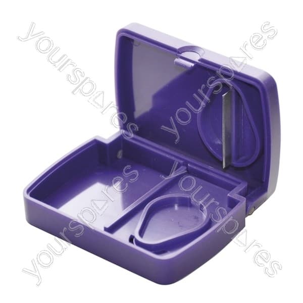 Aidapt Pill Storage Box with Tablet Splitter