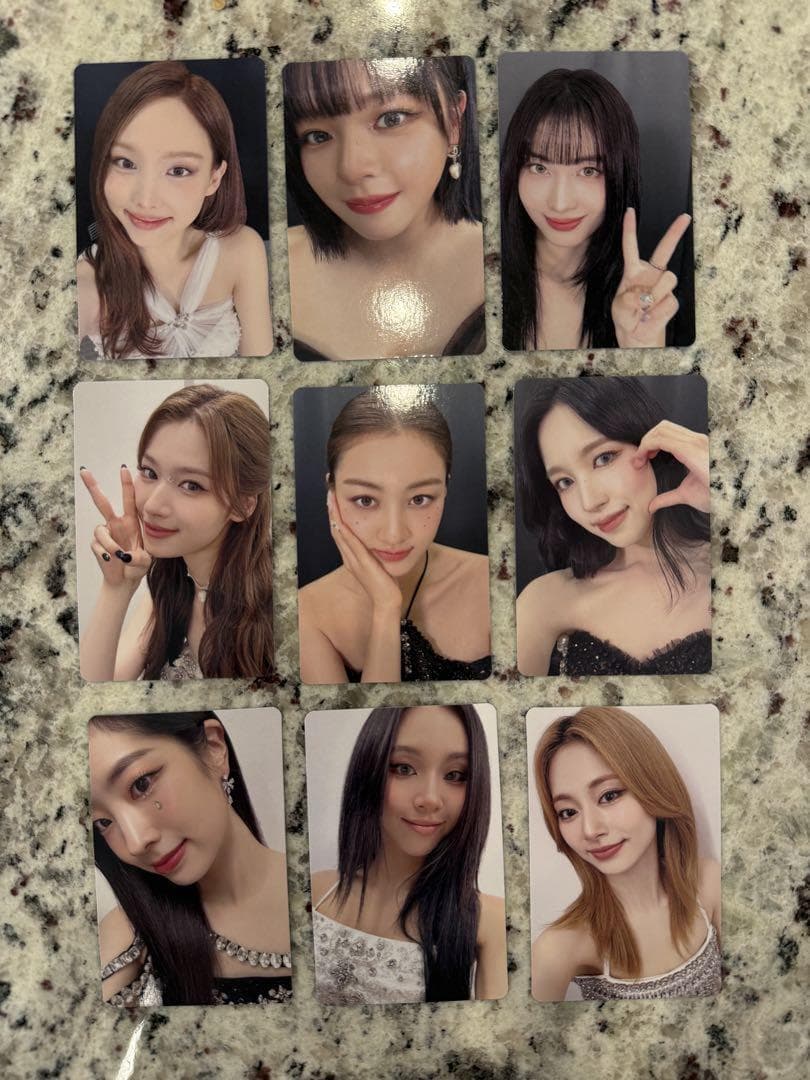TWICE 5TH WORLD TOUR 'READY TO BE' in JAPAN SPECIAL INCLUDED PHOTO CARD OFFICIAL