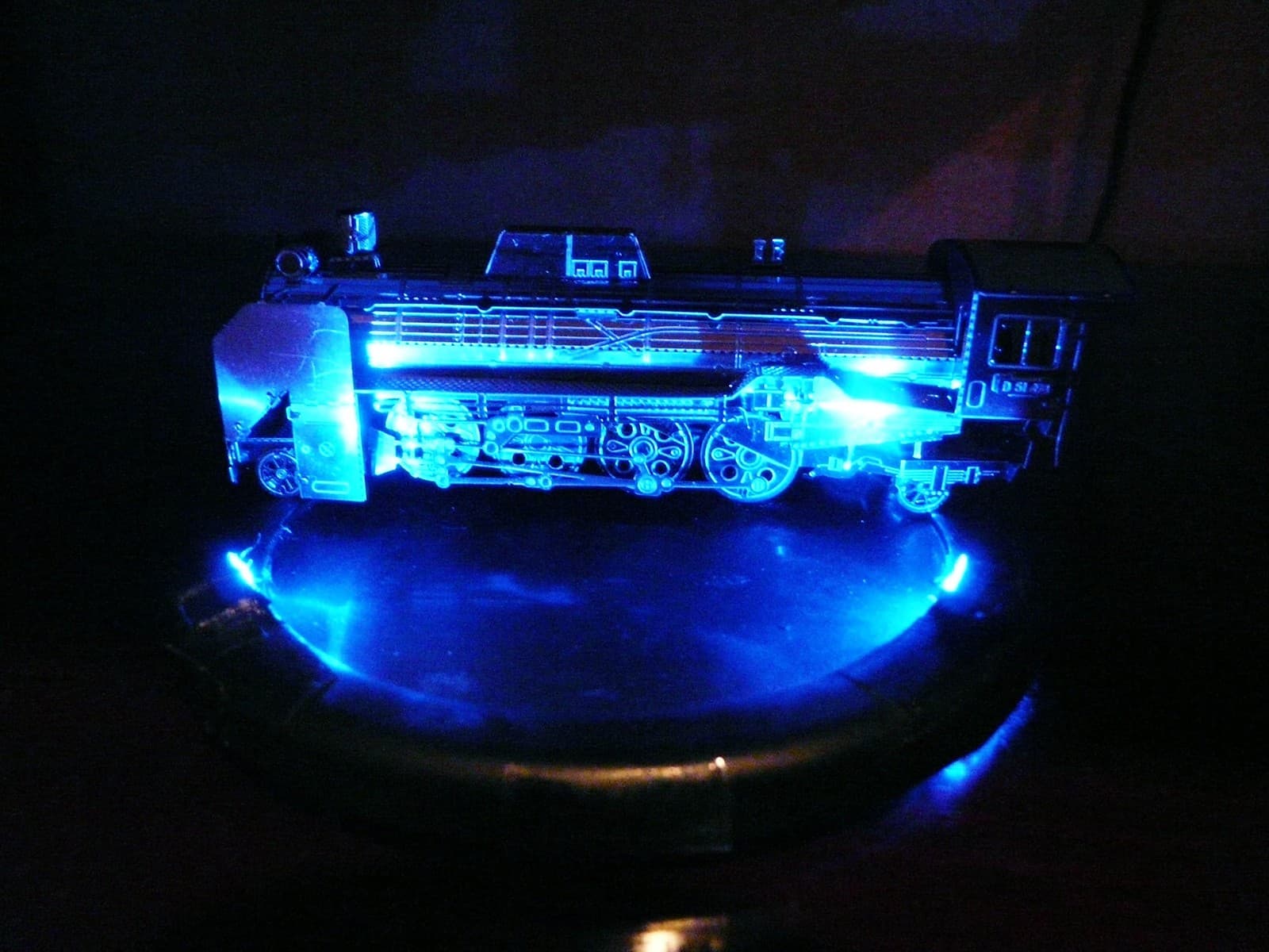 Metallic Nano Puzzle Led Light-Up Stage Tma-01 view 2