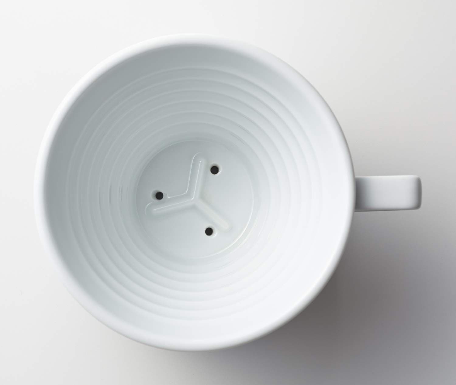 Kalita Highly Insulated Ceramic Coffee Dripper Hasami Ware Hasami 2-4 Person Wav view 2