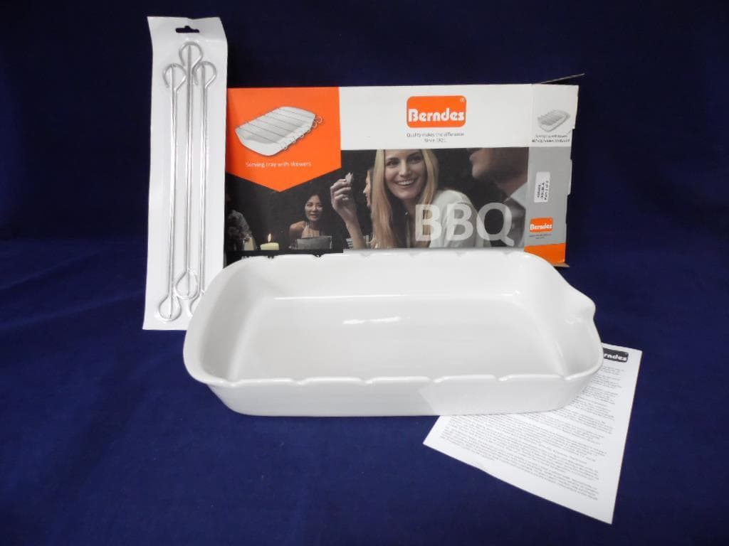 BERNDES BBQ CERAMIC SERVING TRAY WITH SKEWERS BNIB UNUSED EXCELLENT