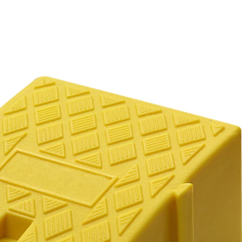Curb Ramp Plastic 13cm Height Threshold Driveway Ramp Free Splicing Anti Slip view 2