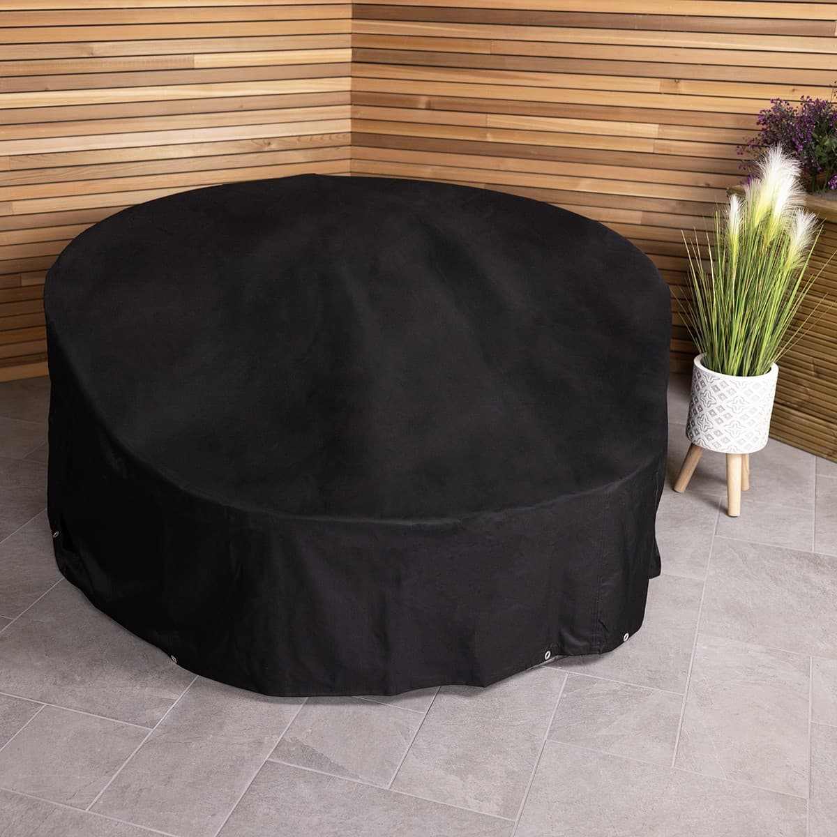 Charles Bentley Deluxe Rattan Day Bed Cover - Black