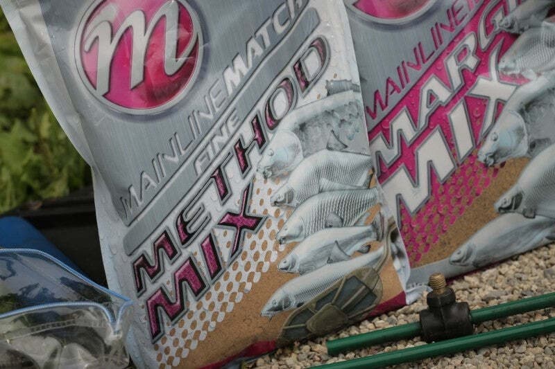 MAINLINE MATCH METHOD MIX FINE FISHMEAL and PELLET MIX GROUNDBAIT 1kg view 2
