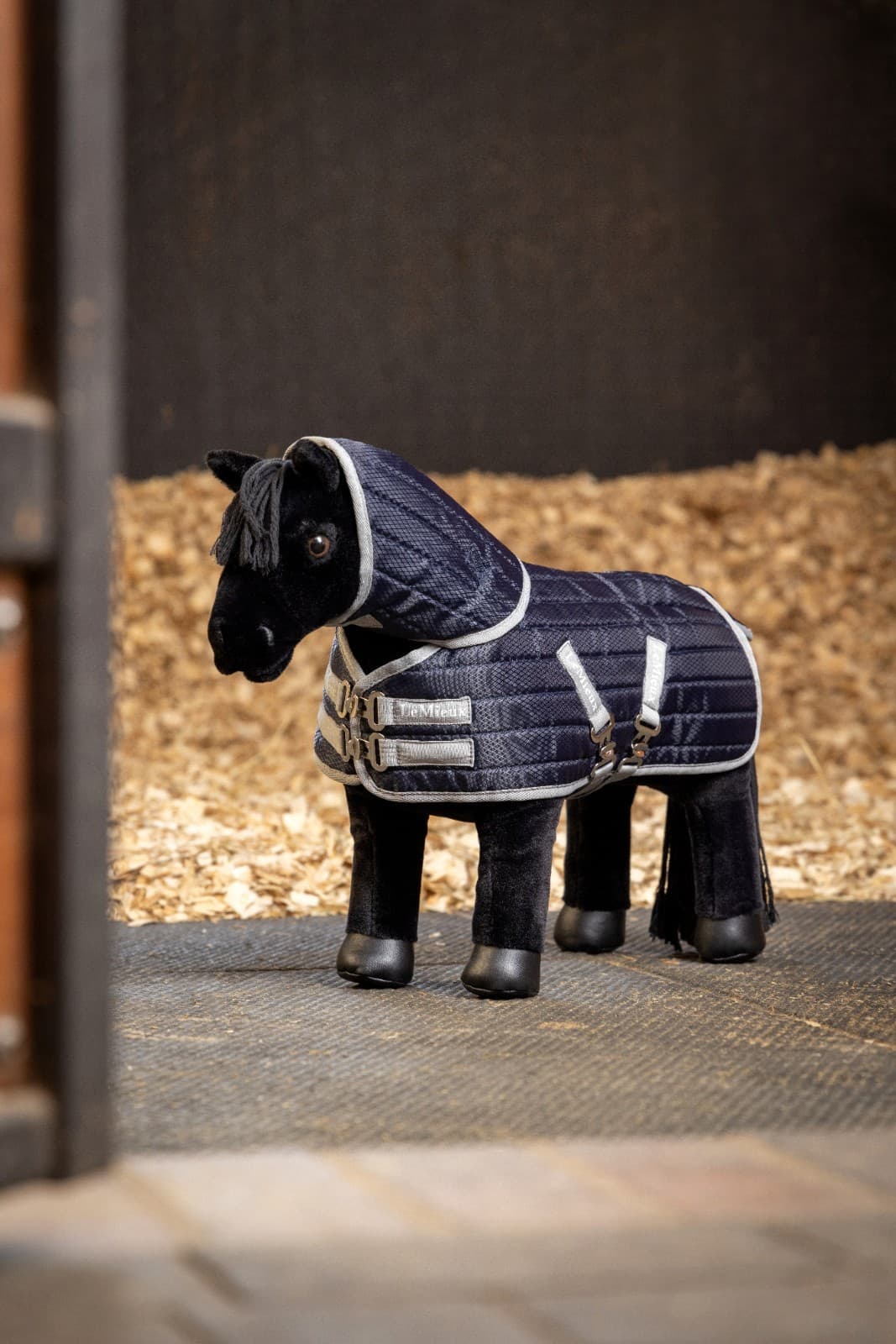 LeMieux Toy Pony Stable-Tek Stable Rug Navy | Buckles| Detachable Neck