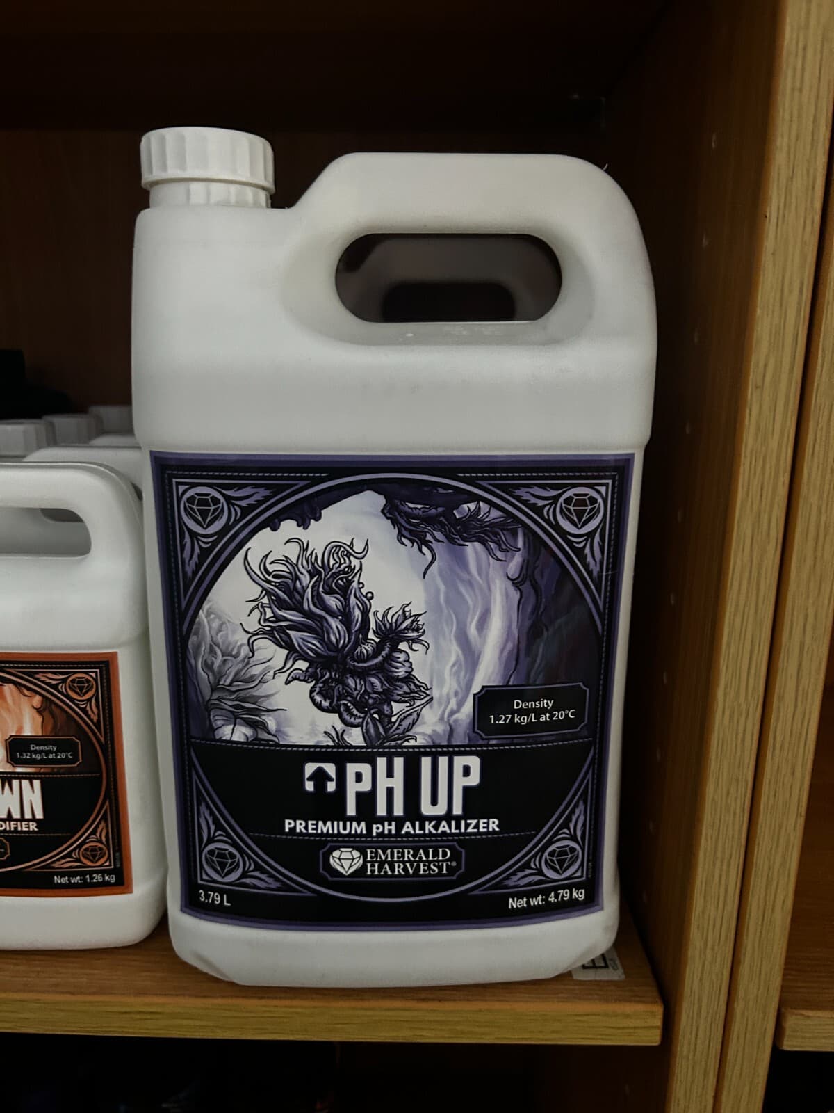 Emerald Harvest pH Up| Premium pH Alkalizer 3.79 L . BANCKRUPT STOCK CLEARANCE
