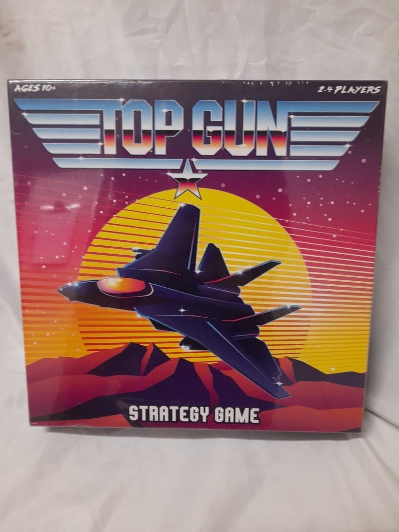 Top Gún Strategy Game Board Game Brand New - CG E05