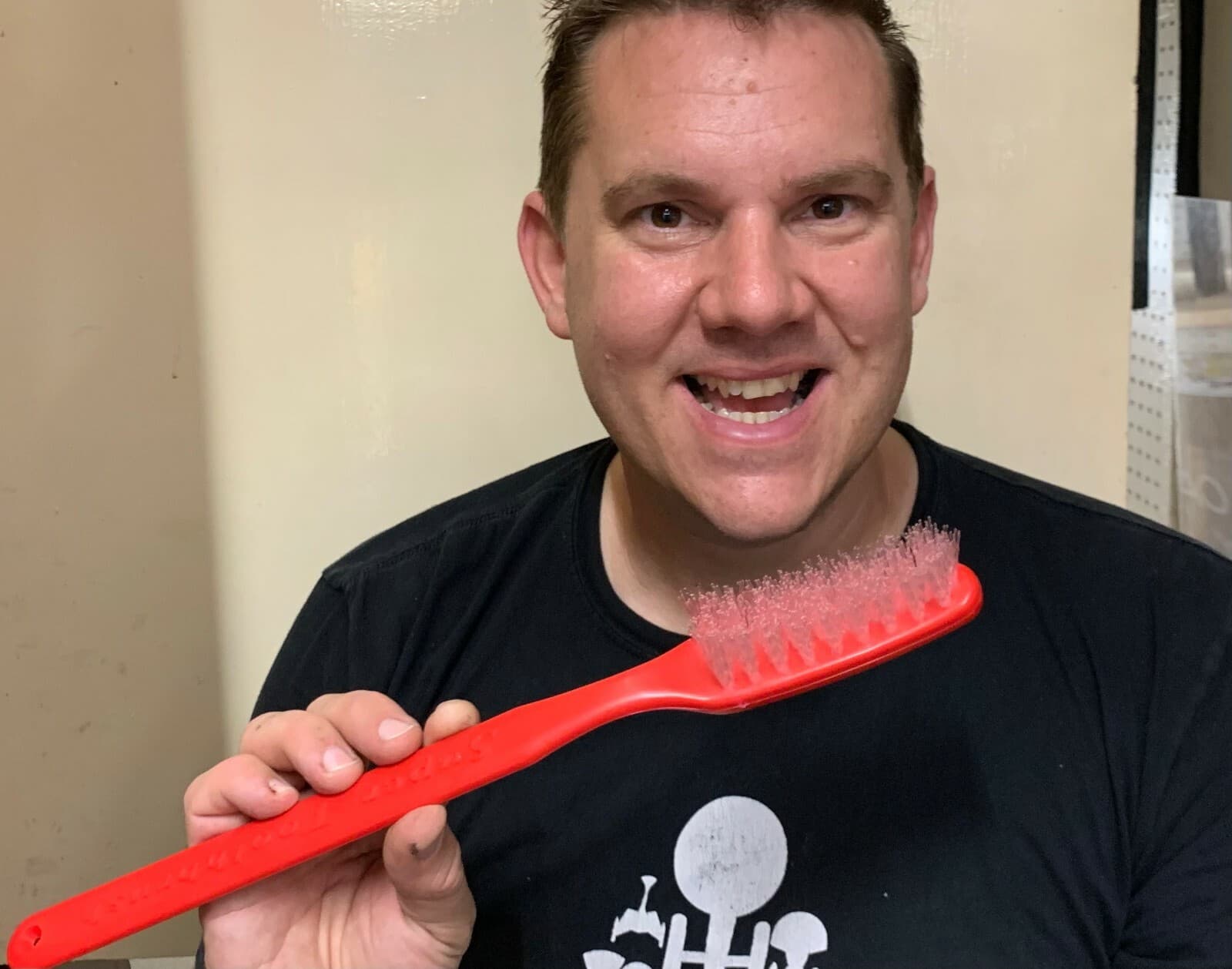 Jumbo Novelty Toothbrush~Large~Bath~Tooth Brush Gift Fun Joke Christmas Present
