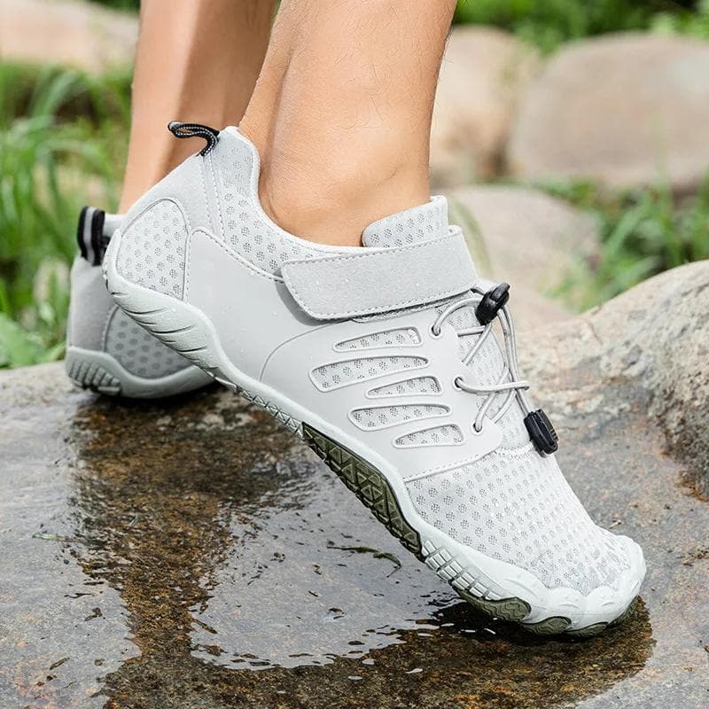 Outdoor Climbing Shoes Men's Women's Autumn New Five-Finger Shoes Couple Casual Sports Shoes Climbing Shoes Breathable Lightweig cm black