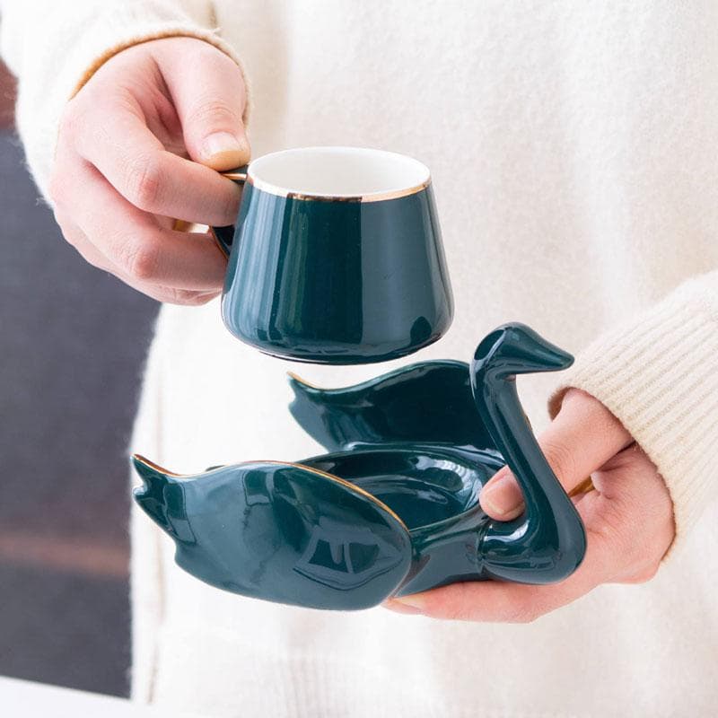 Swan Coffee Cup Saucer Set Gold Rim Small Cute White Black Green Pink Ceramic Cup Saucers Lovely Gifts Nordic Creative Drinkware