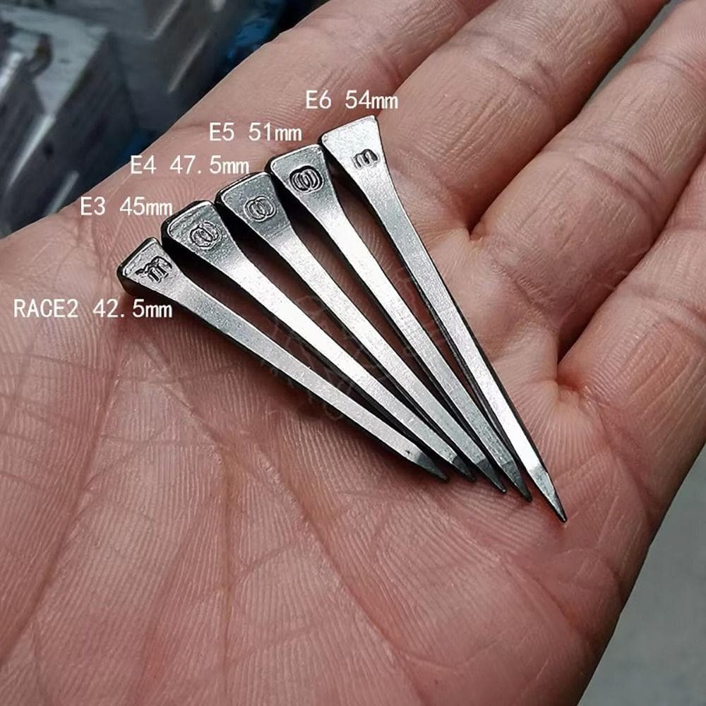 100Pcs New E2/E3/E4/E5/E6/E7/E8 Horseshoe Nails Steel Harness Repair Horse Shoe Nails Hoof Nails Horse Riding Supplies