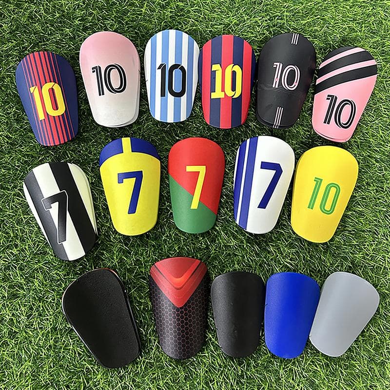 1Pair Mini Football Shin Pad Leg Protector Wear-Resistant Shock Absorbing Leg Protector Soccer Training Shank Board blue