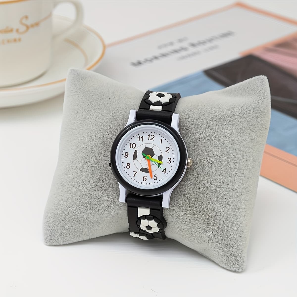 TEMU 1pc/2pcs Fashion Sports Football Watch, Suitable For Outdoor Sports And School Use