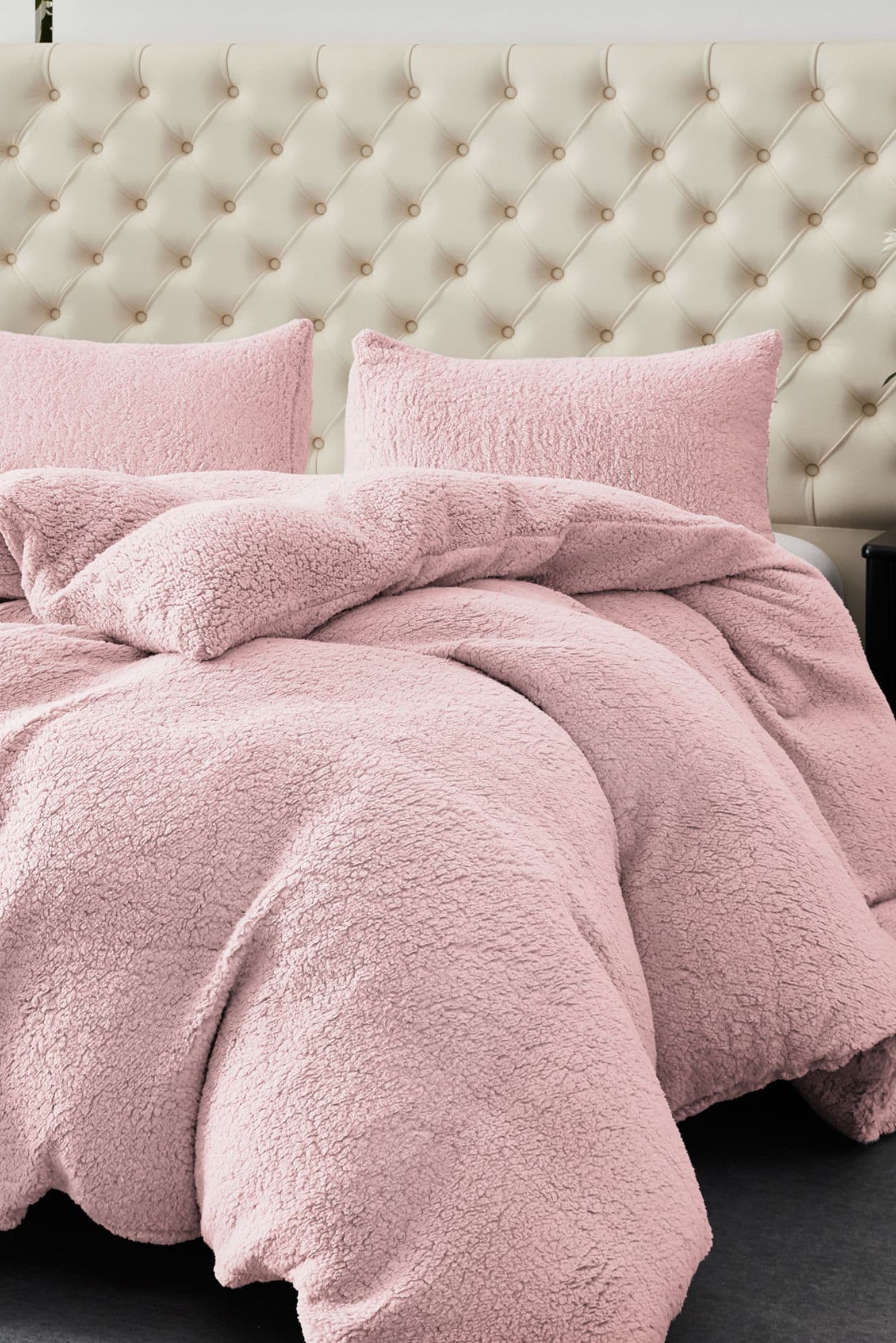 Ezysleep Winter Warm Soft Teddy Fleece Duvet Set in Pink | Size: Double