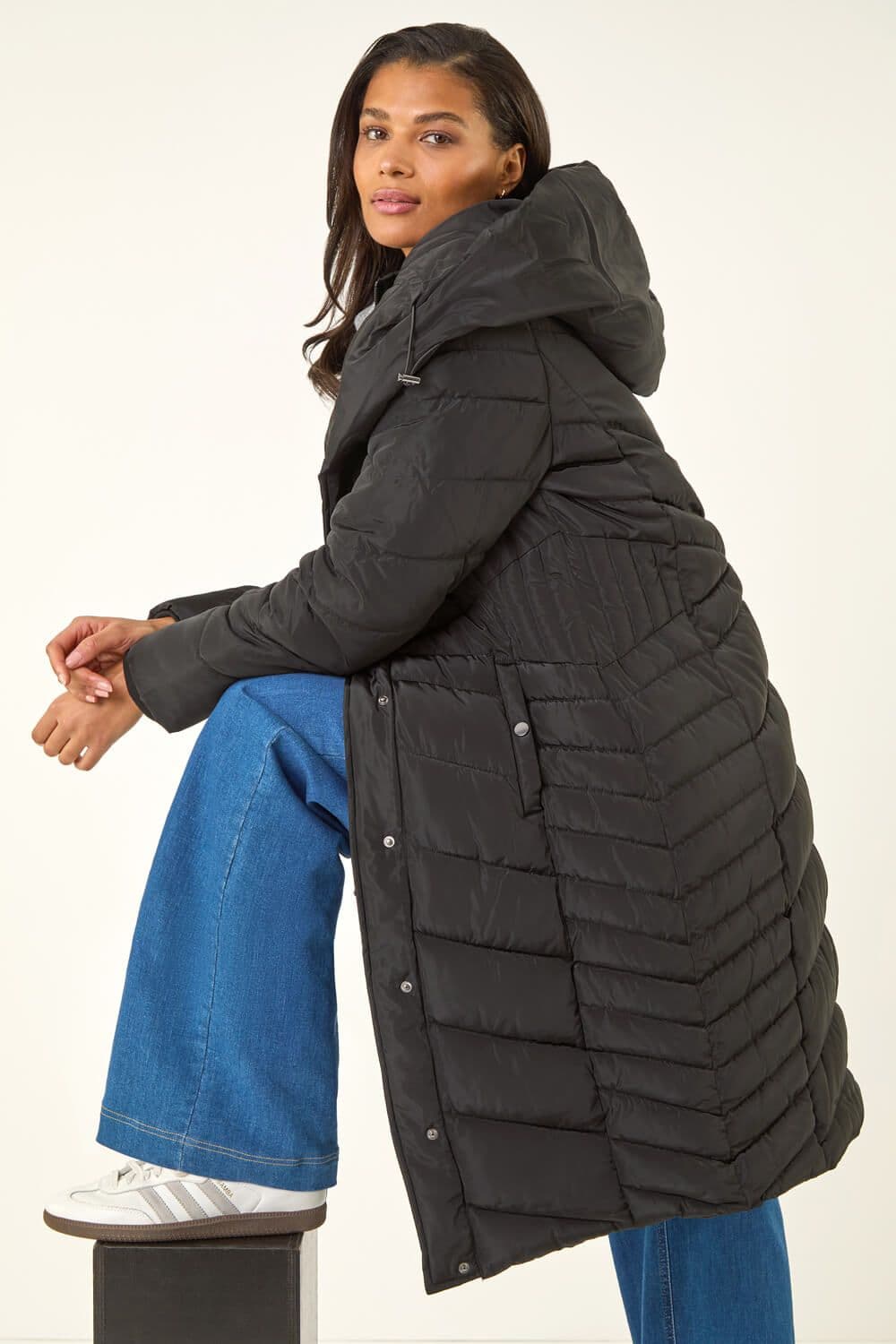 Roman Women's Hooded Quilted Coat in Black | Size: 20