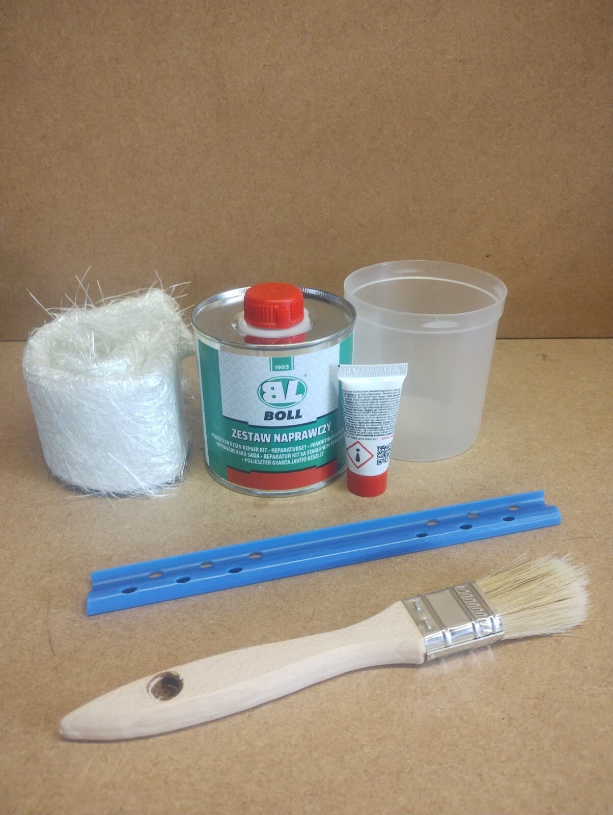 BOLL FIBRE GLASS Polyester Resin Hardener Mat Repair Kit Box Set 250G Brush
