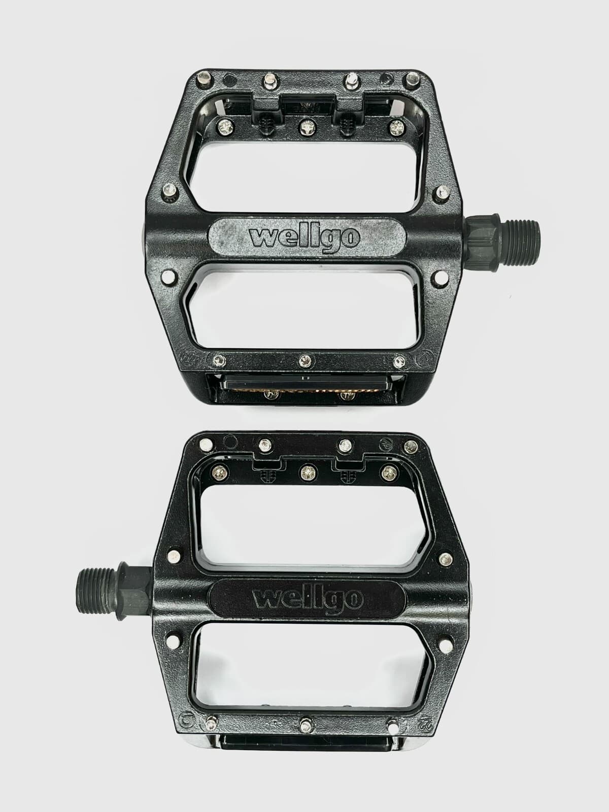 Wellgo B087U Platform 9/16\" spindle Pedals - Black