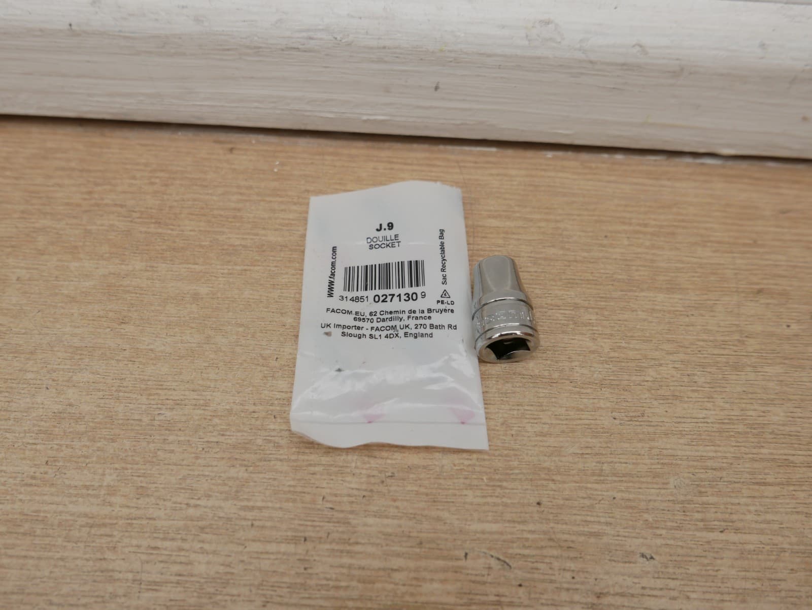FACOM J.9 3/8\" drive 9mm OGV 12 point socket