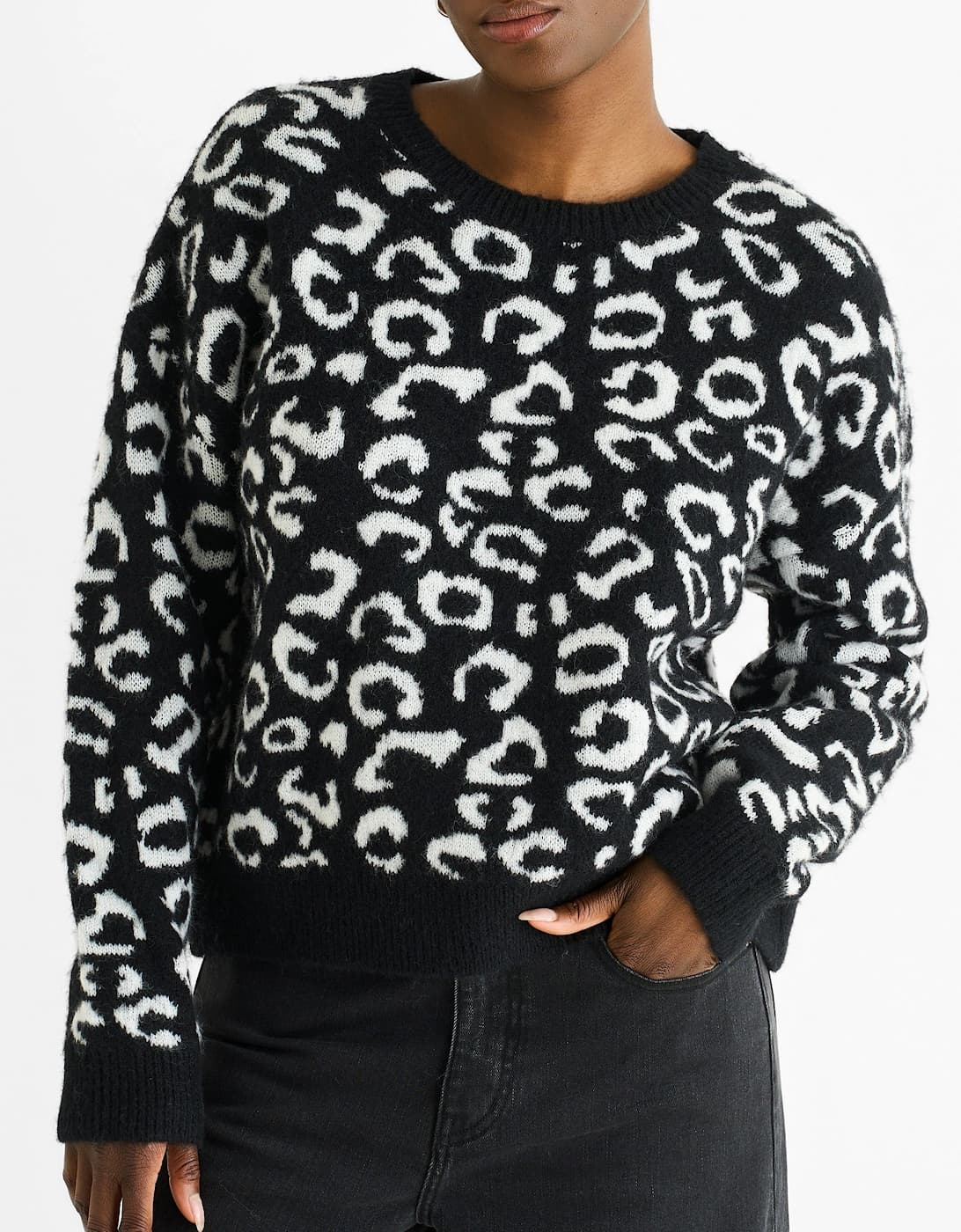 Gini London Women's Black Animal Pattern Loose Fit Knit Jumper - Size: 12/14