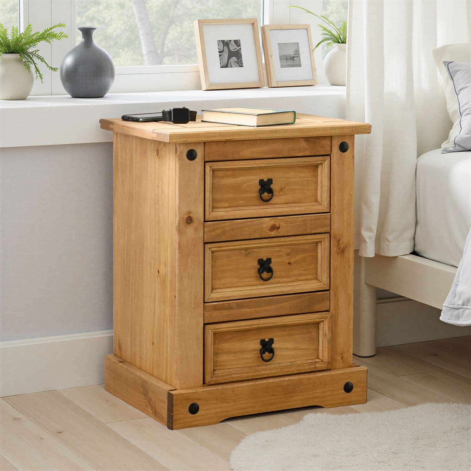 Seconique Corona 3 Drawer Bedside in Natural