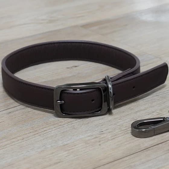 Luxe Leather - Jet - M WalkAbout Dog Collar (38cm-45cm)